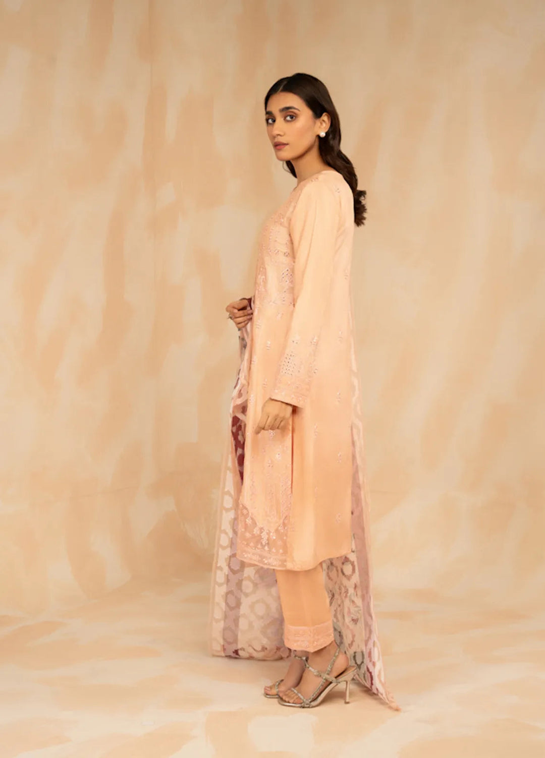 Sara Jahan Pret Embroidered Cotton 3 Piece Suit Selin
