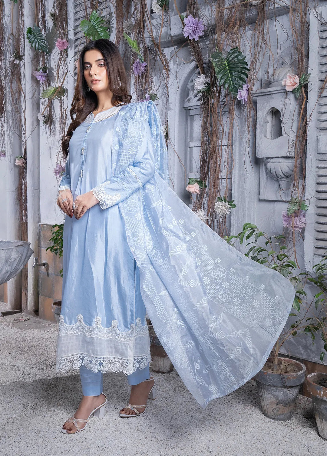 Sara Jahan Pret Embroidered Cotton 3 Piece Suit Zenel