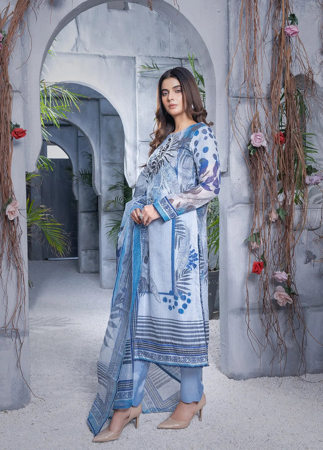 Sara Jahan Pret Embroidered Viscose 3 Piece Suit Blue Eye