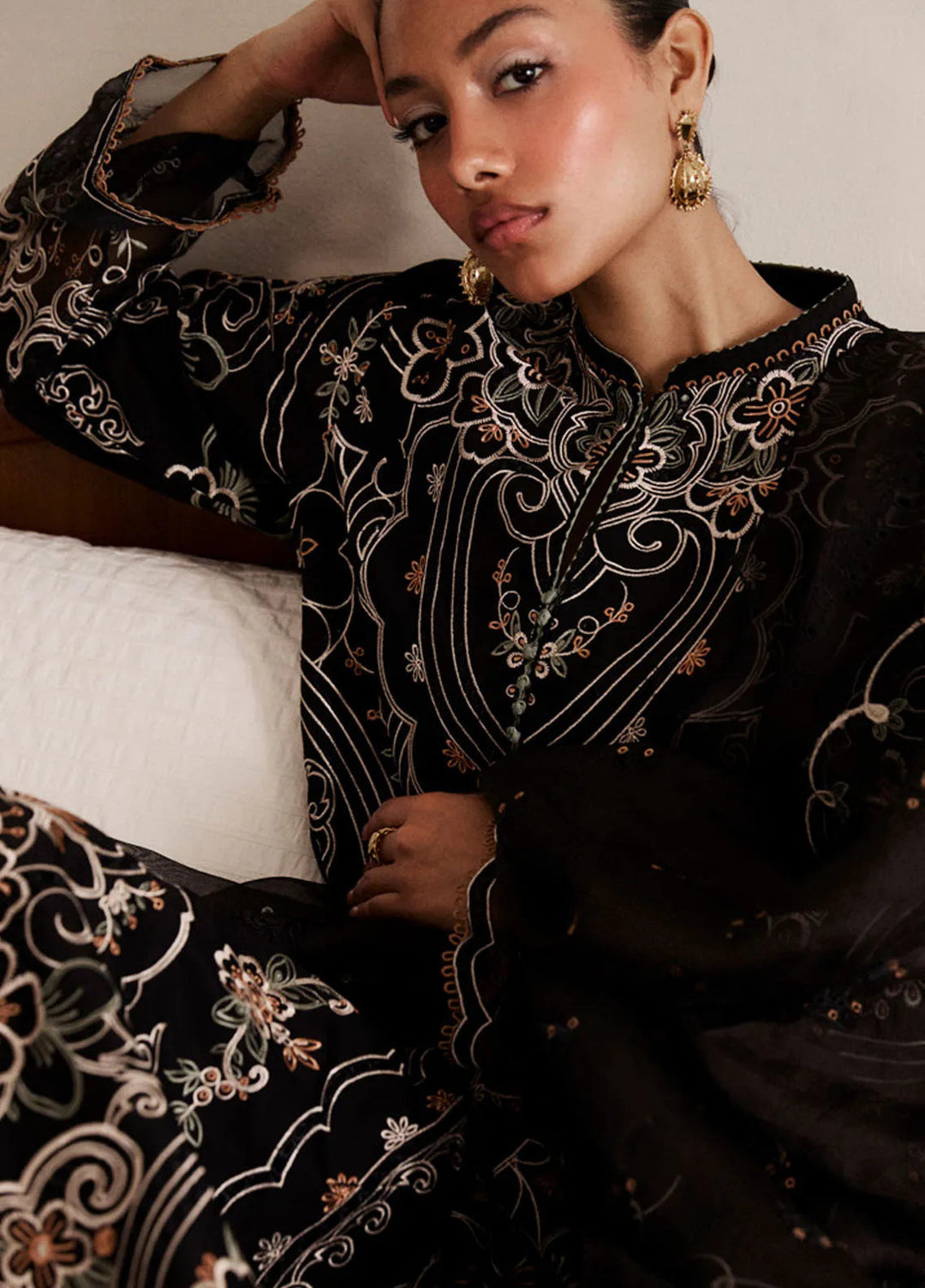 Satori by Zara Shahjahan Embroidered Lawn Suit Unstitched 3 Piece ZS25SL D-04 A Shizumi - Summer Collection