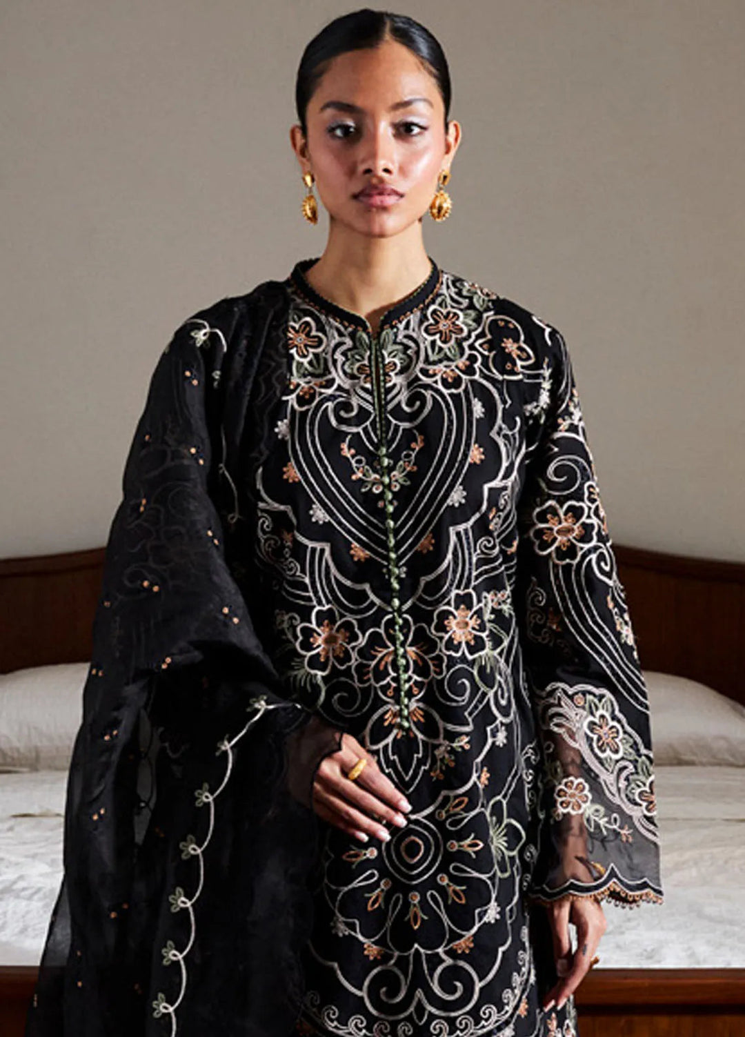 Satori by Zara Shahjahan Embroidered Lawn Suit Unstitched 3 Piece ZS25SL D-04 A Shizumi - Summer Collection