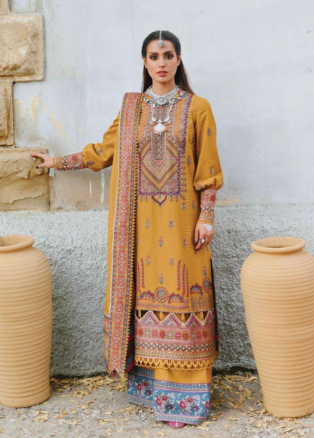 Sayonee by Qalamkar Embroidered  Suits Unstitched 3 Piece QLM22SL K-07 Mehreen - Luxury Collection