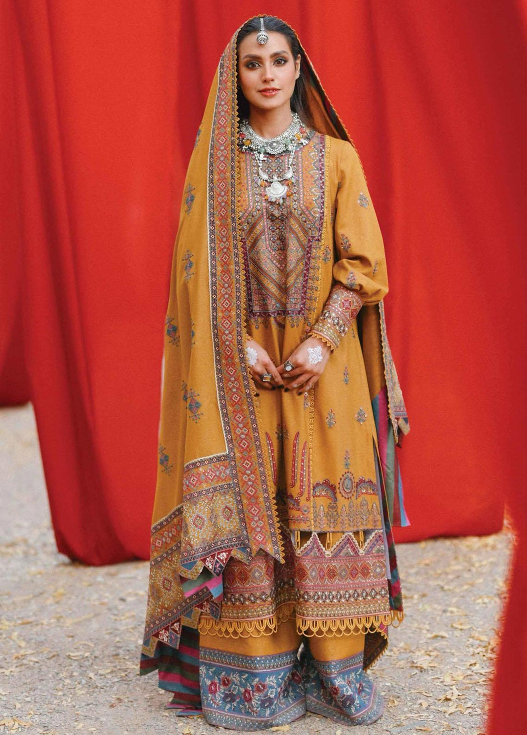 Sayonee by Qalamkar Embroidered  Suits Unstitched 3 Piece QLM22SL K-07 Mehreen - Luxury Collection