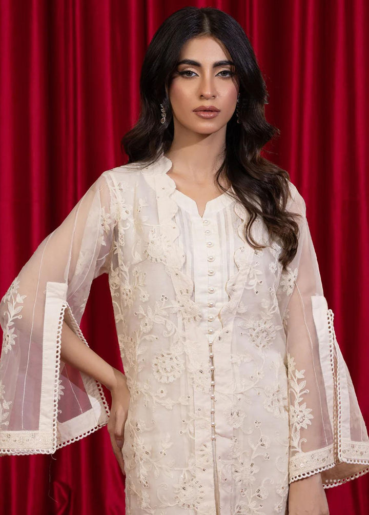 Shamooz Pret Embroidered Organza 3 Piece Suit SEM-0560 Warm White