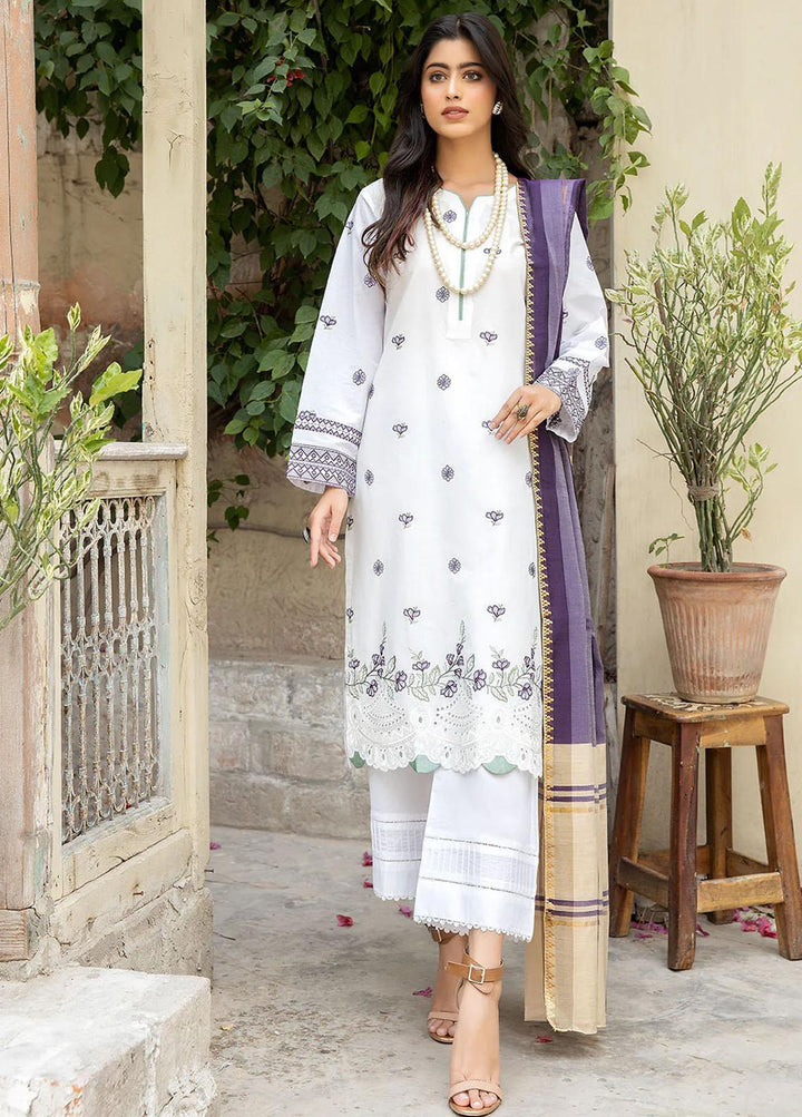Scenic By Safwa Embroidered Lawn Suits Unstitched 3 Piece SW23S SSC-04 - Summer Collection