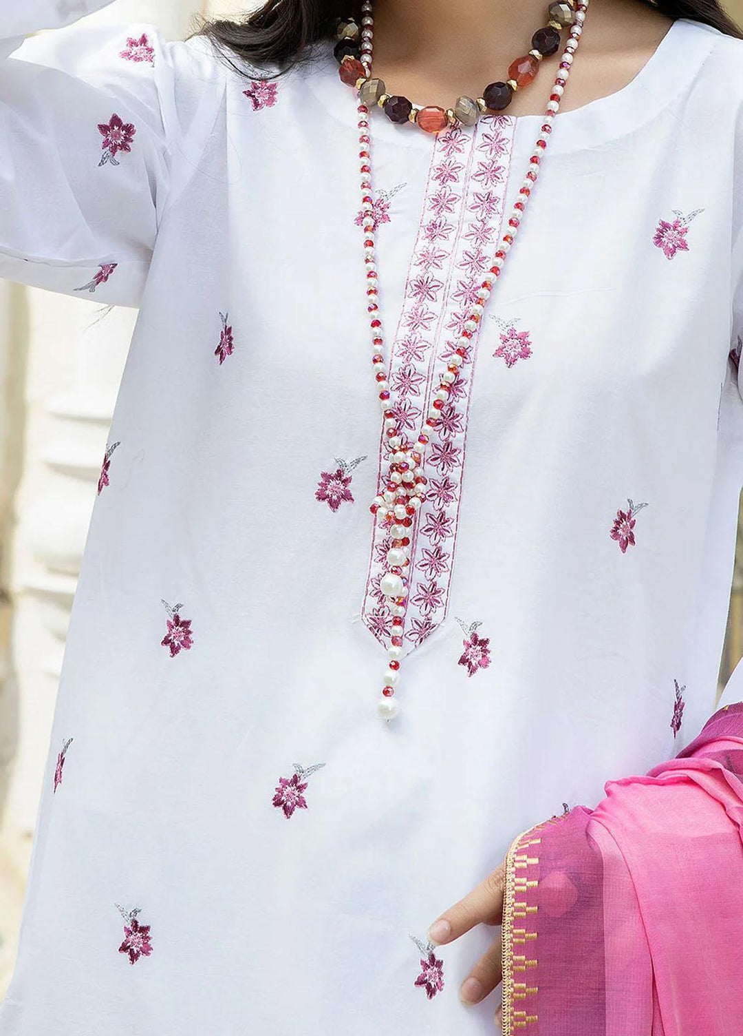 Scenic By Safwa Embroidered Lawn Suits Unstitched 3 Piece SW23S SSC-05 - Summer Collection