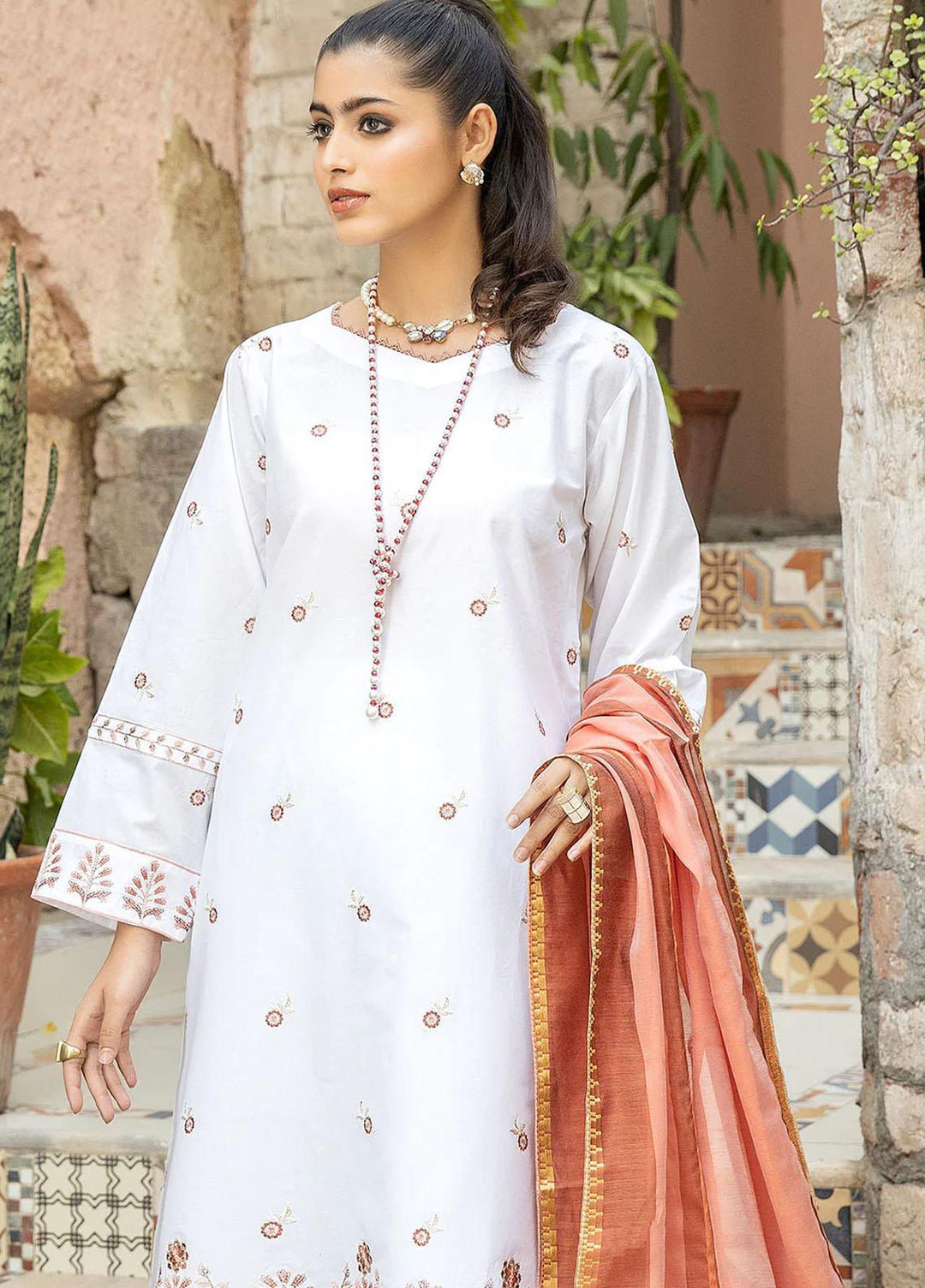 Scenic By Safwa Embroidered Lawn Suits Unstitched 3 Piece SW23S SSC-07 - Summer Collection