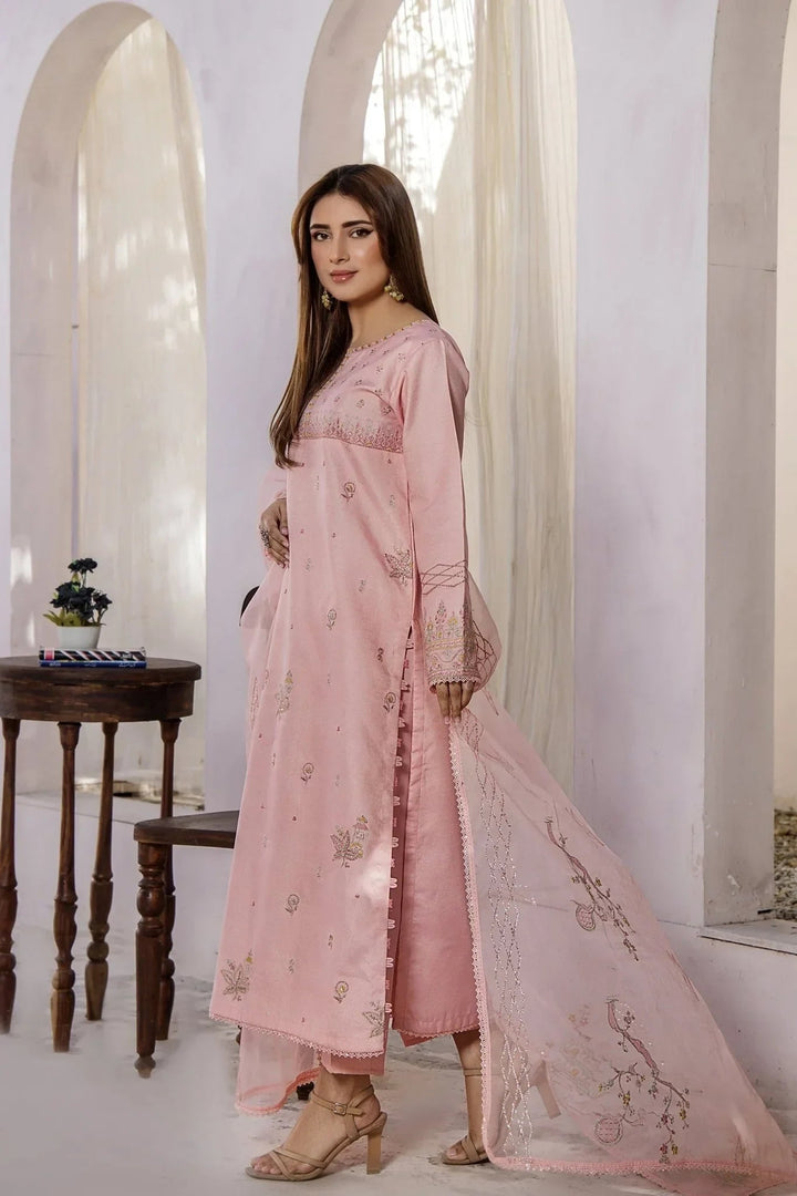 Sohani Rajwani By HM RTW Embroidered Lawn 3 Piece Suit Sea Pearl Festive Collection