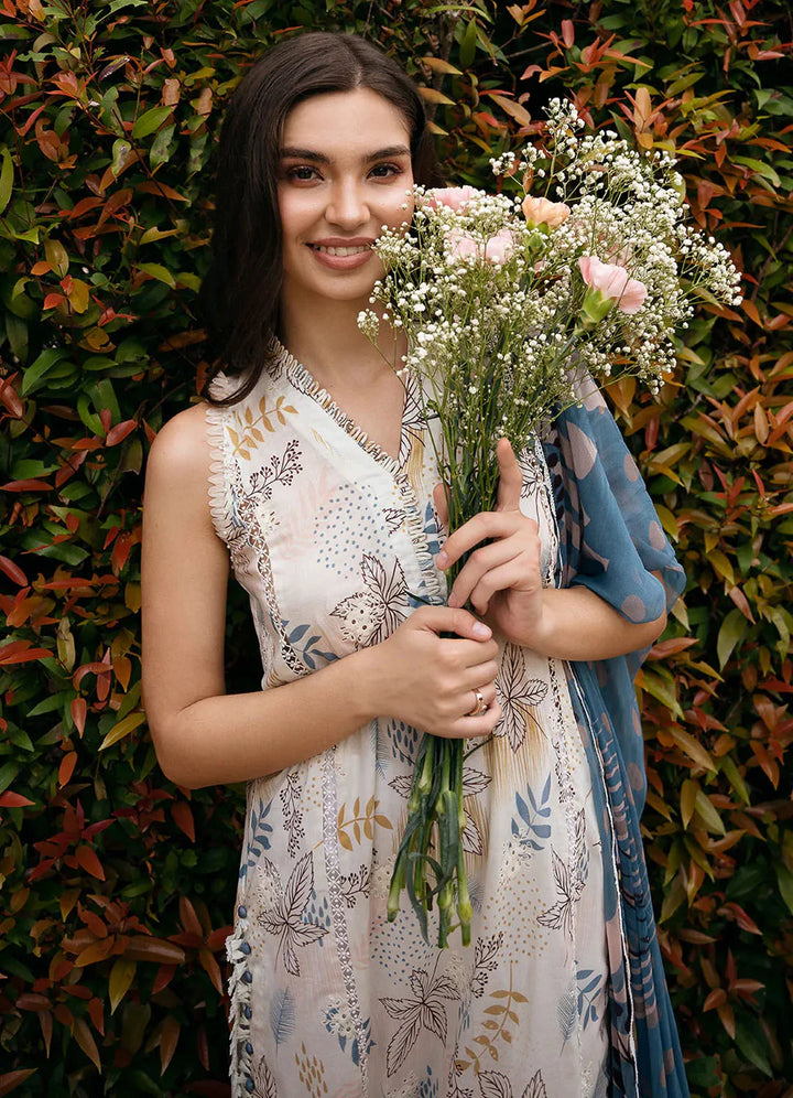 Secret Garden by Izel Embroidered Lawn Suit Unstitched 3 Piece IZL23SG Iris - Summer Collection