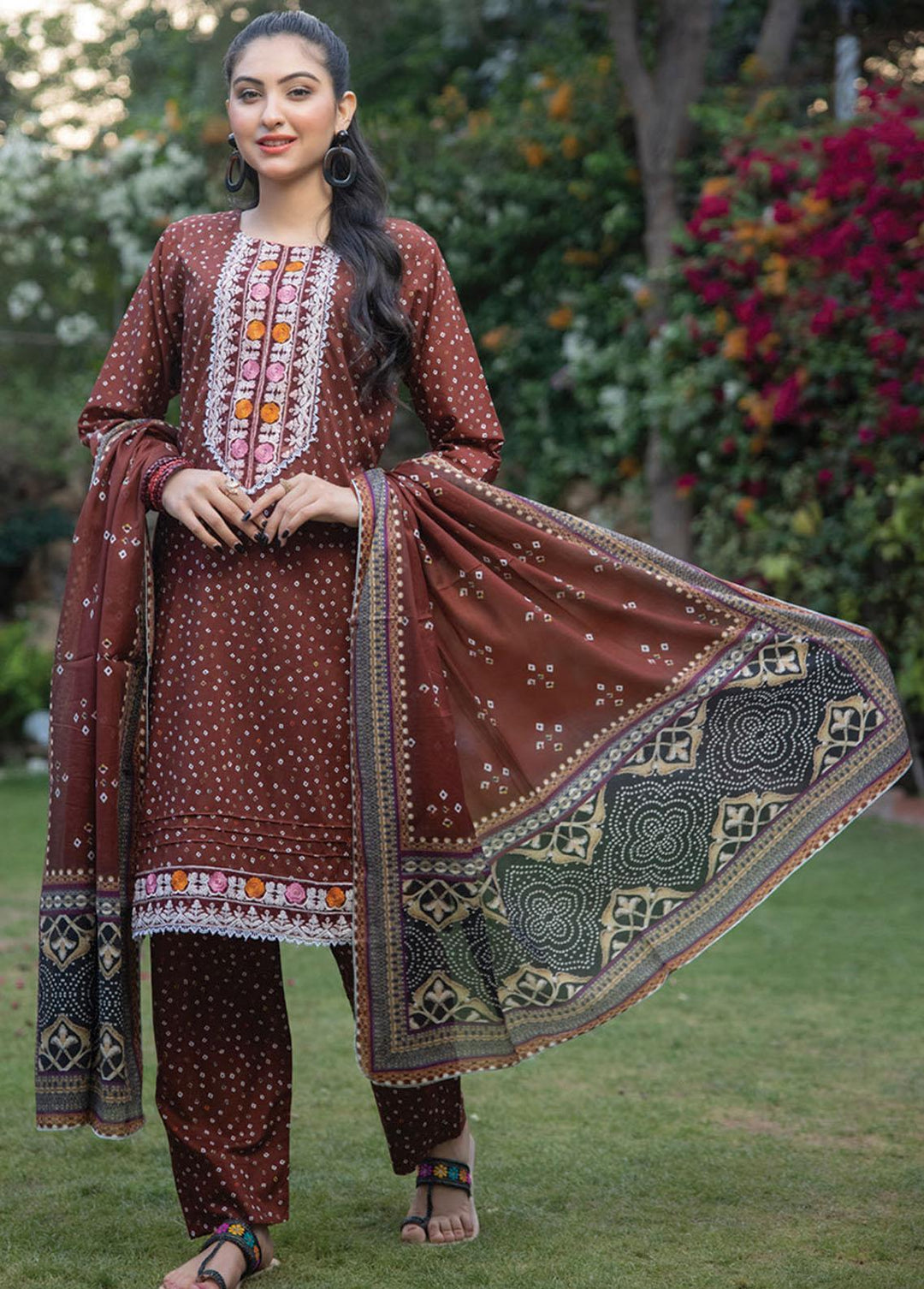 Sehr By Saphron Embroidered Lawn Suits Unstitched 3 Piece SPH23S D-10 - Summer Collection