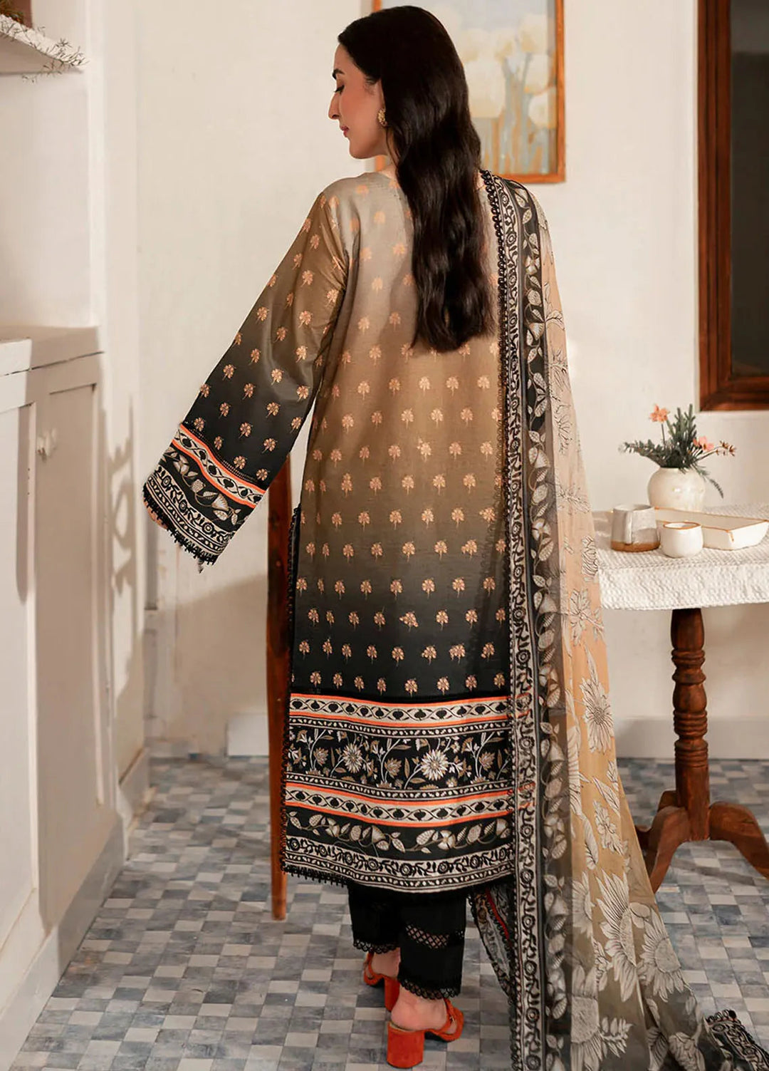 Selene By Roheenaz Embroidered Cambric Suit Unstitched 3 Piece RNZ24S RNP-04B Jane - Fall Collection