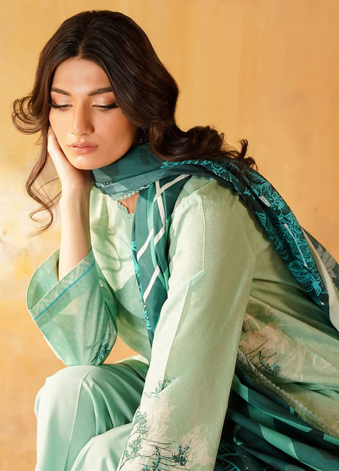 Selene by Sahar Printed Lawn Suits Unstitched 3 Piece Cl-V2-S25-09 - Summer Collection
