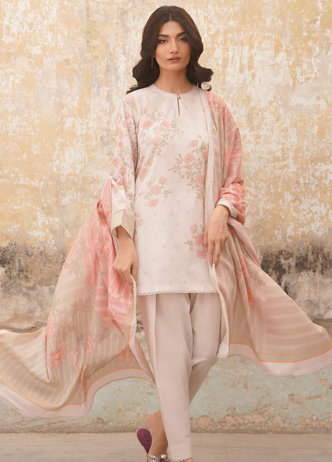 Selene by Sahar Printed Lawn Suits Unstitched 3 Piece Cl-V2-S25-10 - Summer Collection