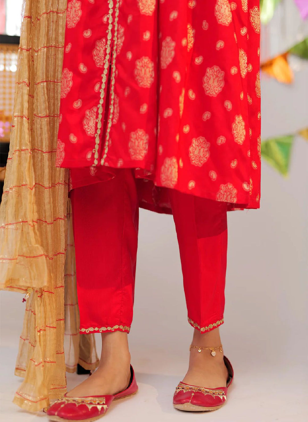 Senorita Pret Casual Cotton 3 Piece Suit GBD-02604-RED/GLD