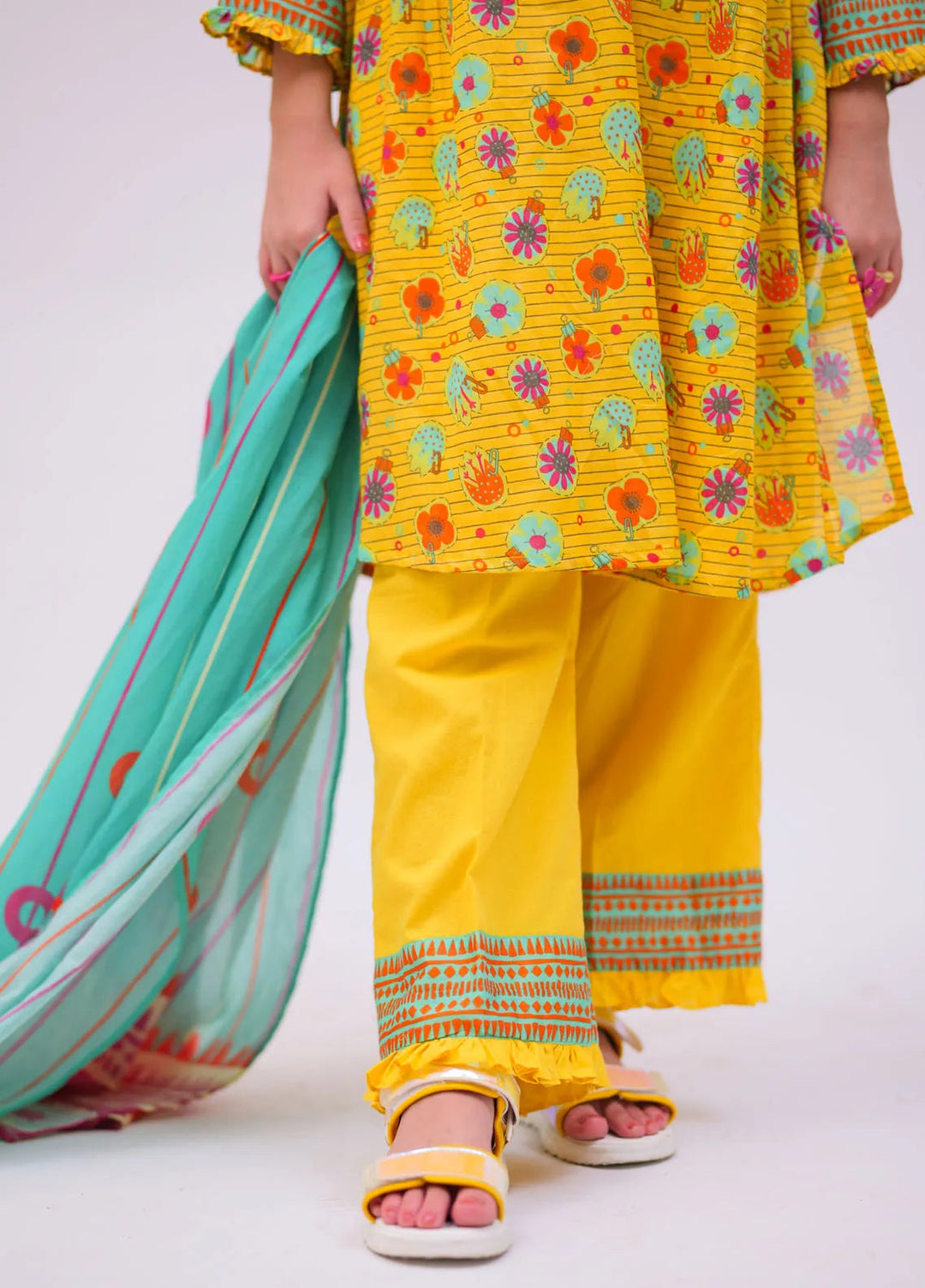 Senorita Pret Casual Cotton Lawn 3 Piece Suit GAD-02751