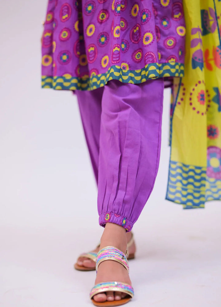 Senorita Pret Casual Cotton Lawn 3 Piece Suit KAD-02746