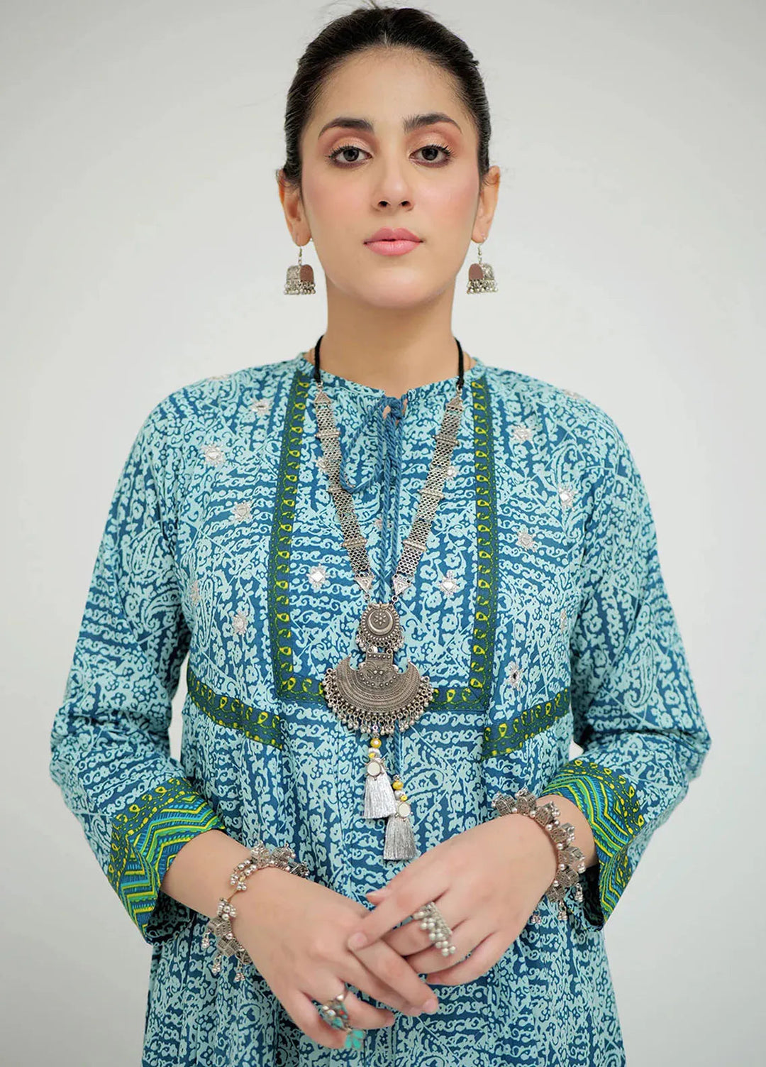 Senorita Pret Casual Cotton Lawn 3 Piece Suit LAD-02687