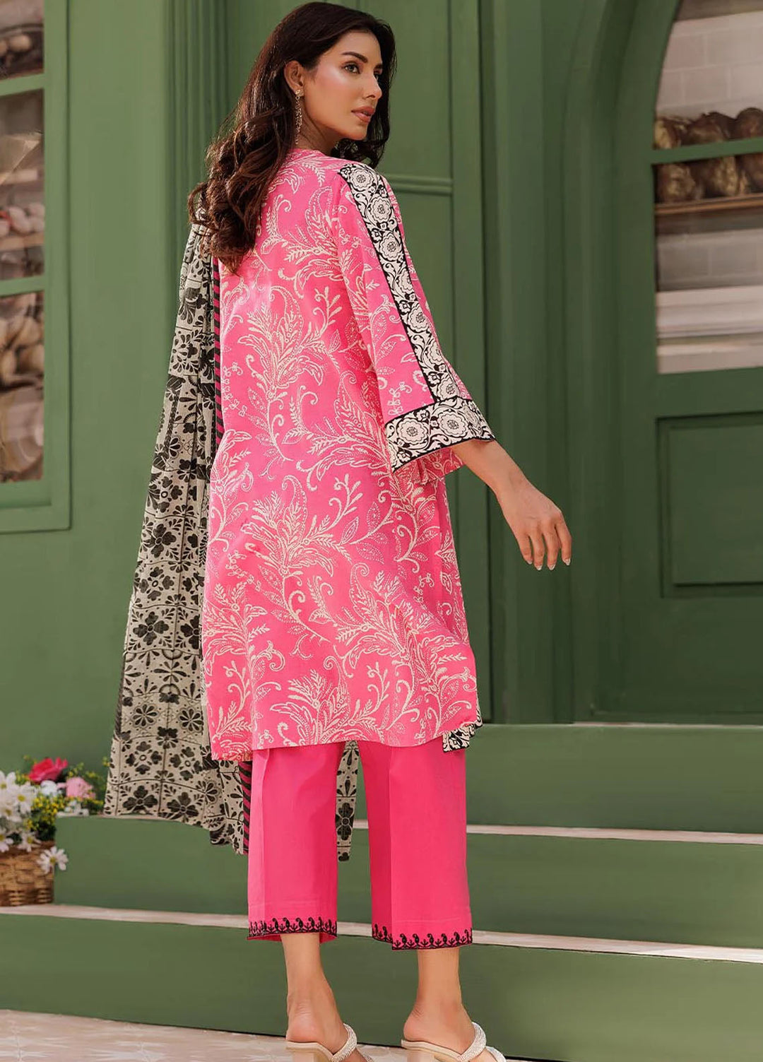 Senorita Pret Printed Cotton Lawn 3 Piace Suit LAD-03015