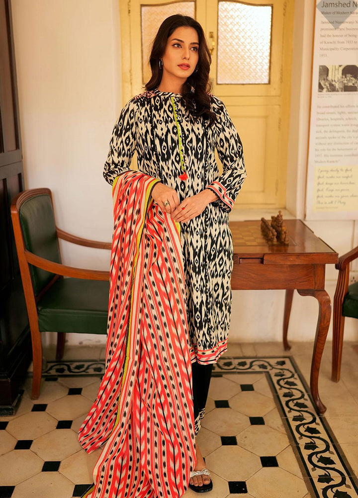 Senorita Casual Pret  Lawn 3 Piece Suit LAD-02214-BLK/WHT