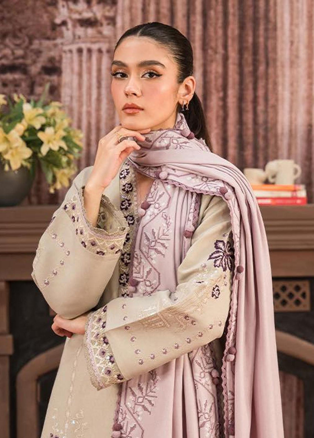 Seran Embroidered Dhanak Suits Unstitched 3 Piece SRN23TD D-01 Lara - Fall/Winter Collection