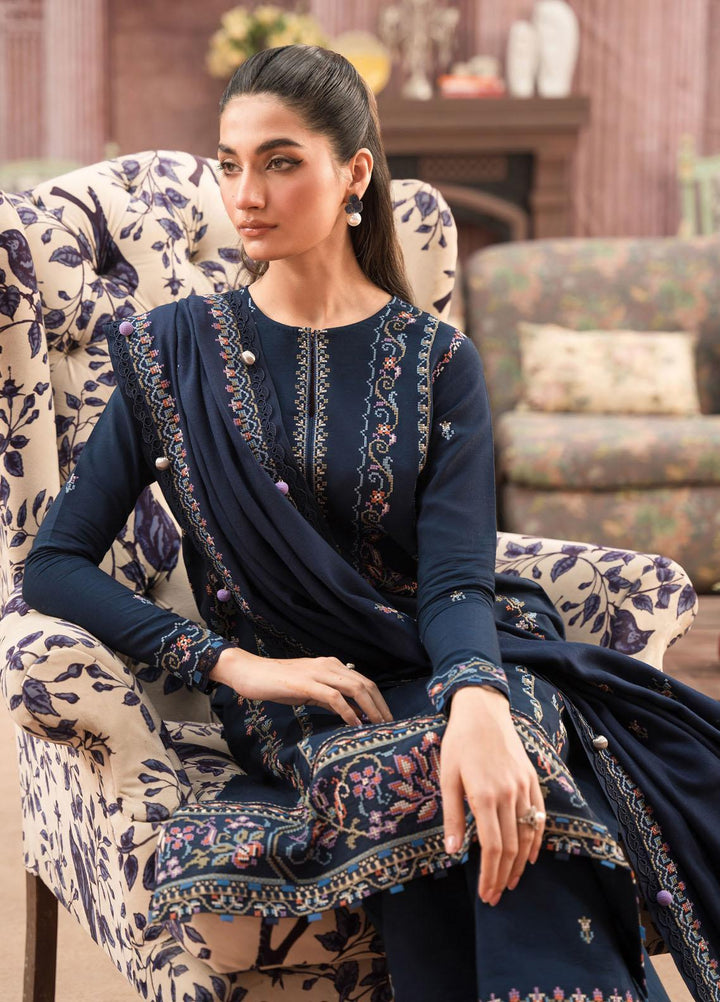 Seran Embroidered Viscose Suits Unstitched 3 Piece SRN23TD D-09 Natalia - Fall/Winter Collection