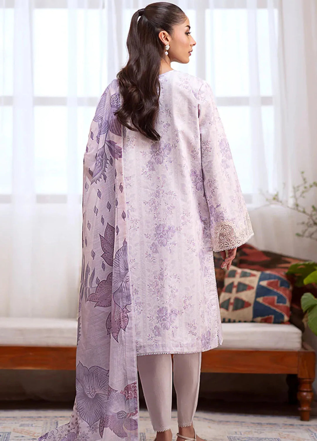 Seran Embroidered Cambric Suit Unstitched 3 Piece SRN24I D-09 - Summer Collection