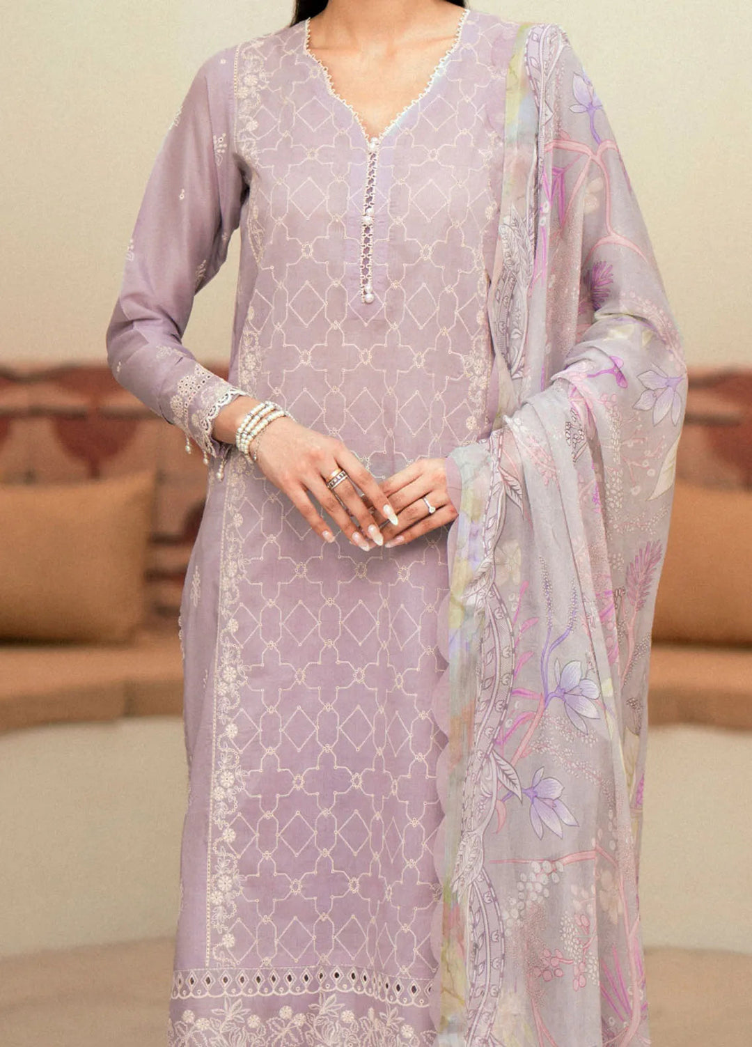 Seran Embroidered Lawn Suit Unstitched 3 Piece SRN24C D-04 Cyprus - Festive Collection