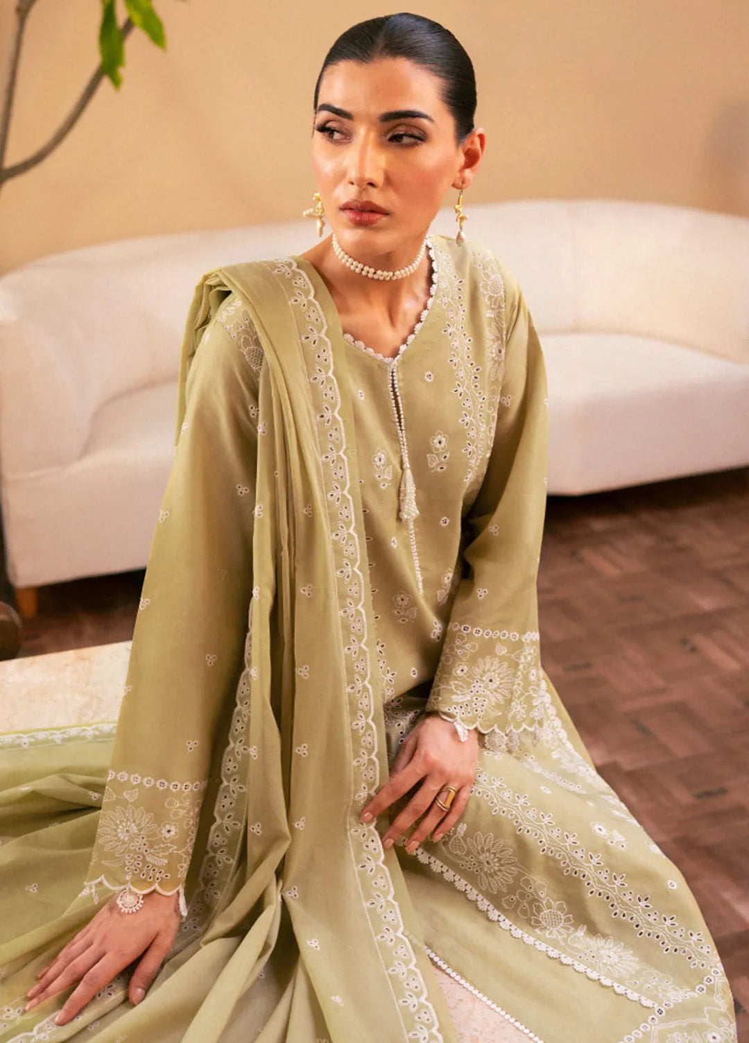 Seran Embroidered Lawn Suit Unstitched 3 Piece SRN24C D-07 Zoella - Festive Collection