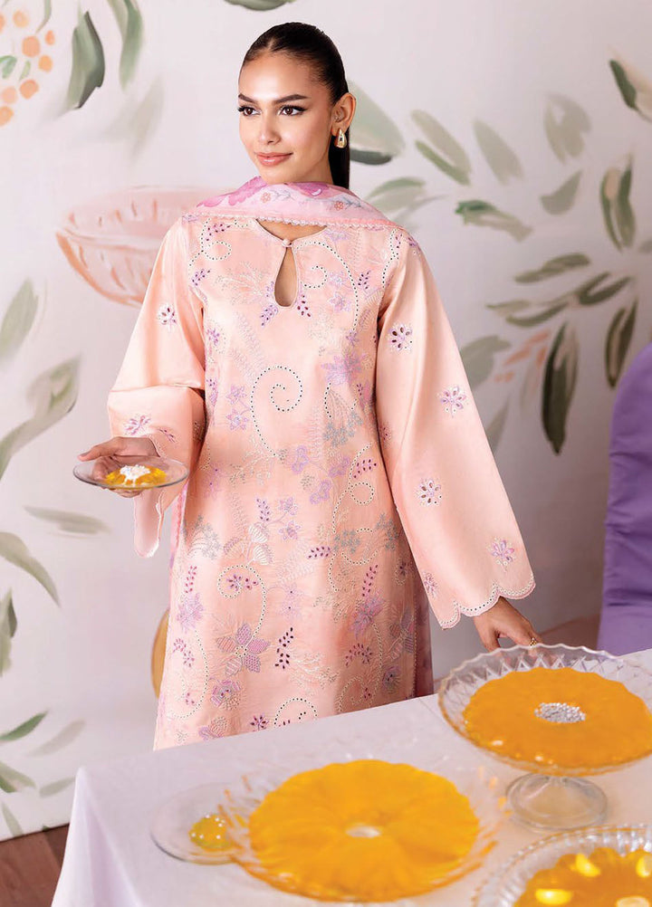 Seran Embroidered Lawn Suits Unstitched 3 Piece SN25ULL D-05 Fayra - Summer Collection