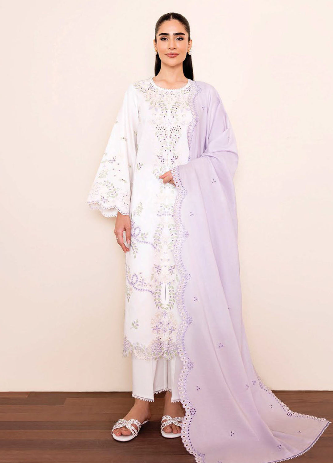 Seran Embroidered Lawn Suits Unstitched 3 Piece SN25ULL D-07 Zureya - Summer Collection