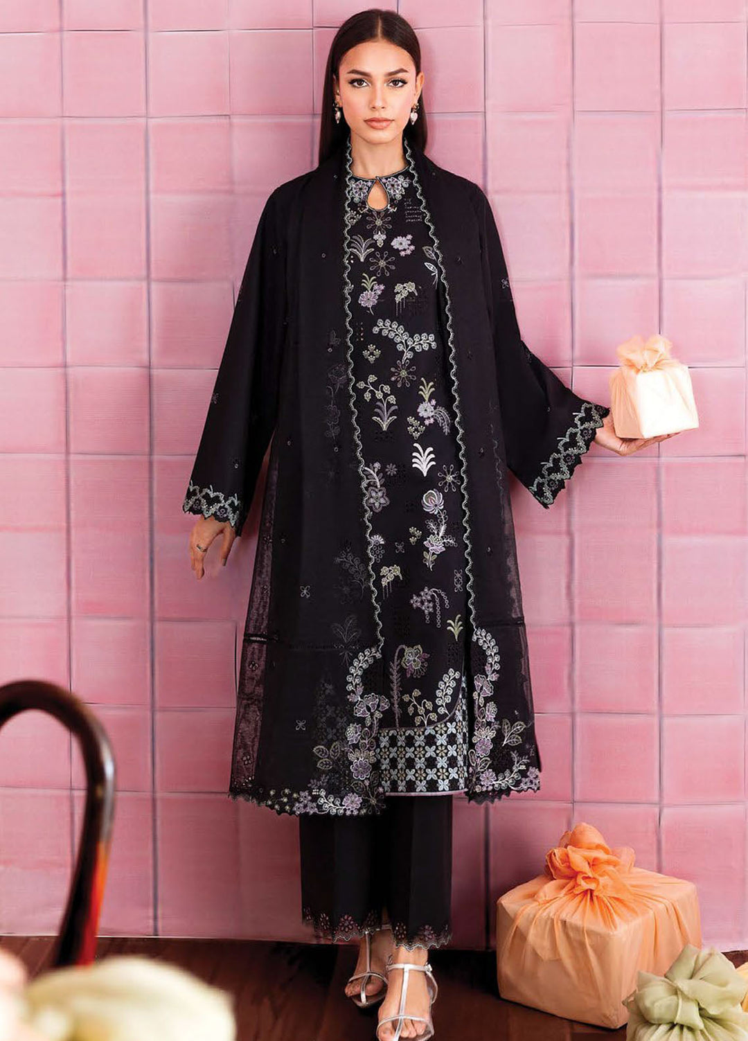 Seran Embroidered Lawn Suits Unstitched 3 Piece SN25ULL D-09 Sira - Summer Collection