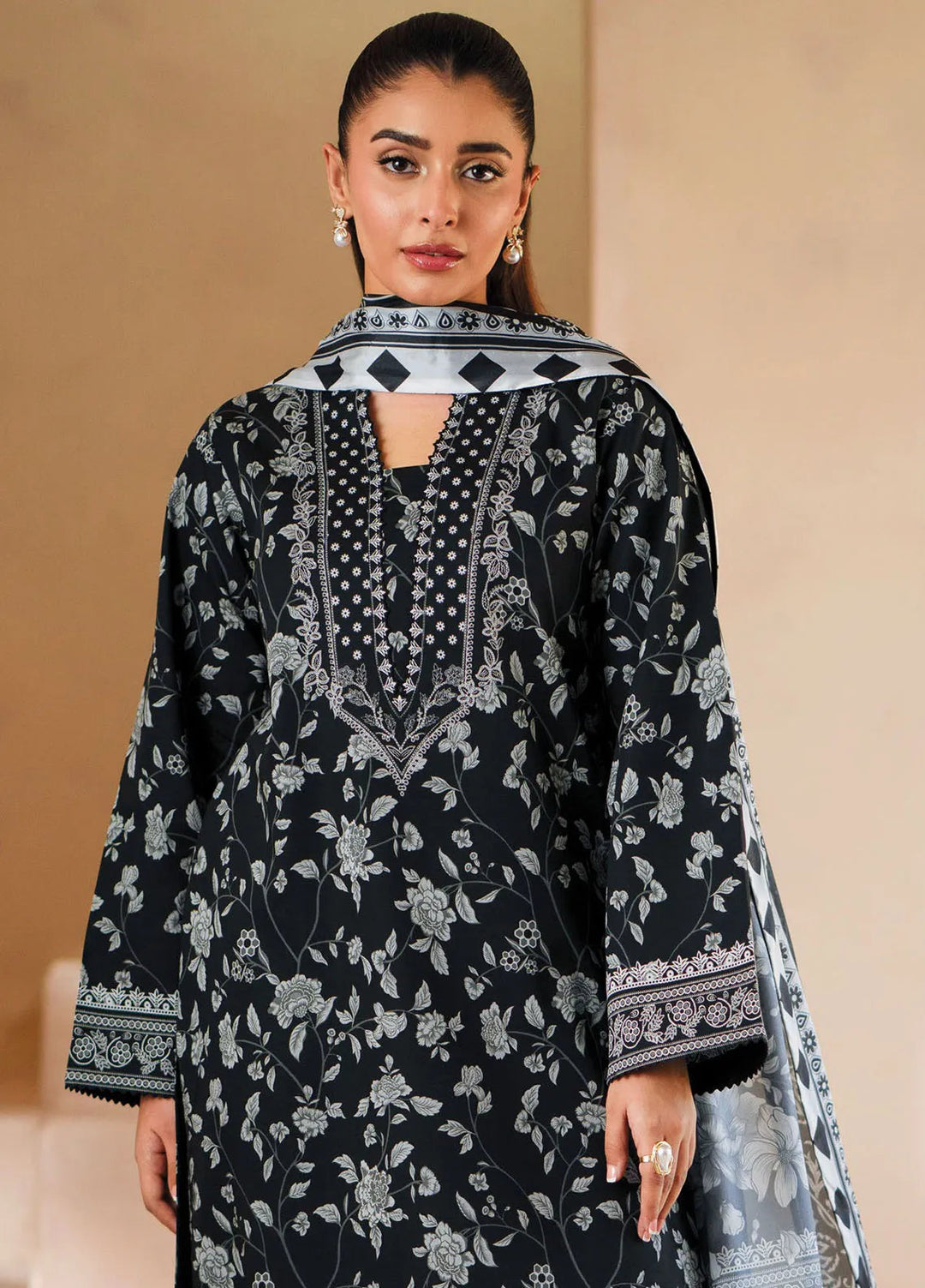Seran Monochrome Embroidered Lawn Suit Unstitched 3 Piece SRN24M D-08 Eclat - Summer Collection