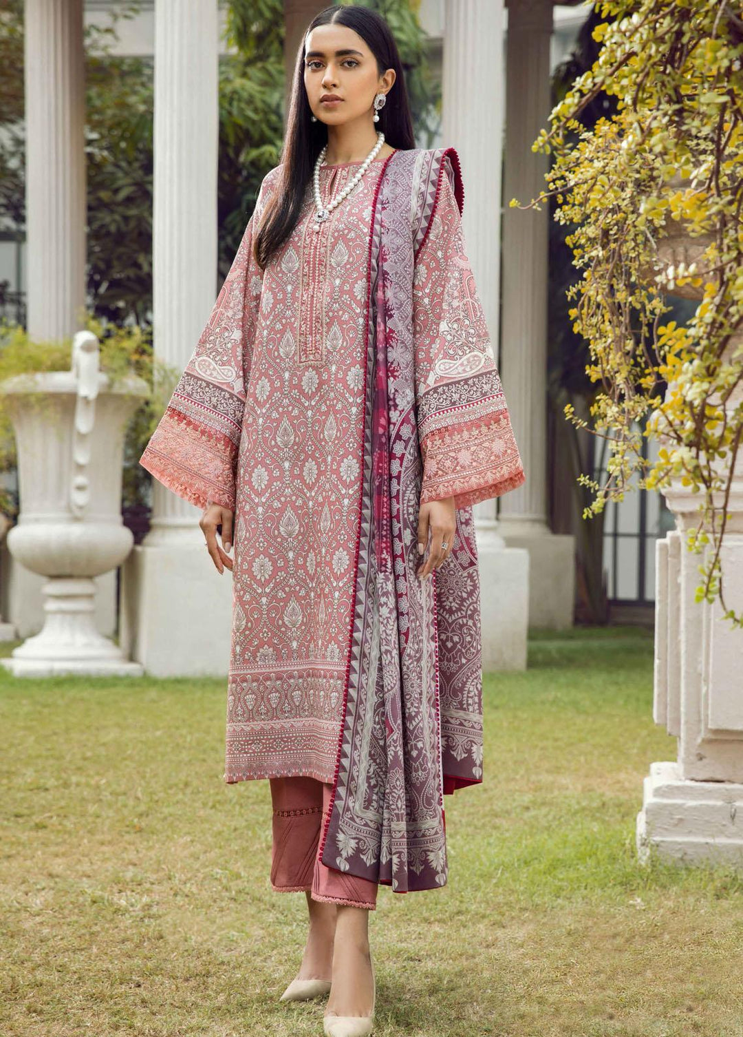 Winter Blossoms By Seran Embroidered Karandi Suits Unstitched 3 Piece SRN22WB 09 Rose - Winter Collection