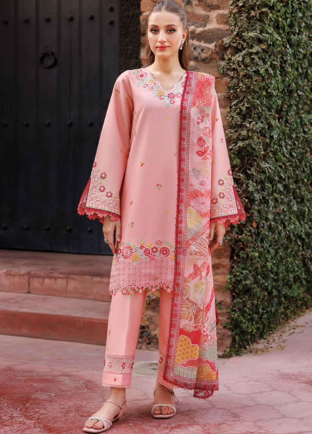 Seraya by Farasha Embroidered Lawn Suits Unstitched 3 Piece FSH25SL D-05 Daisybel - Summer Collection