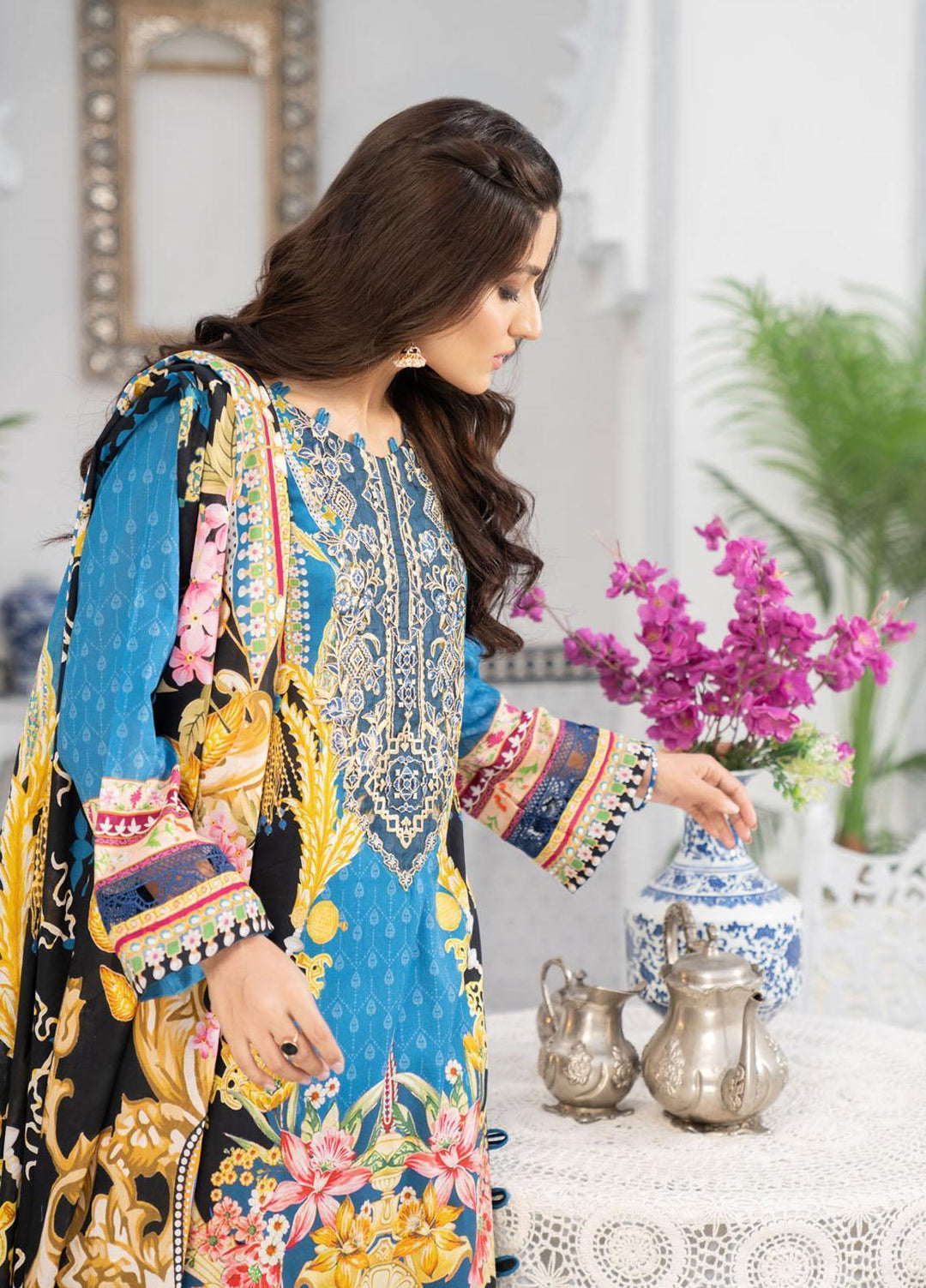 Shaad by Noorangi Embroidered Lawn Suits Unstitched 3 Piece NR22SD AMBER - Summer Collection