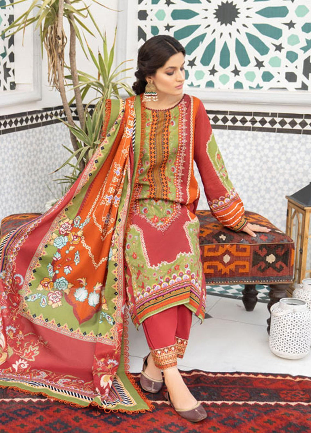 Shaad by Noorangi Embroidered Lawn Suits Unstitched 3 Piece NR22SD SUNDHURI - Summer Collection