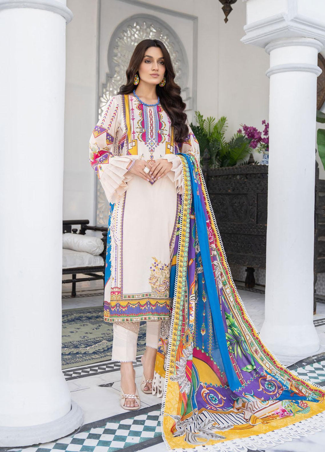 Shaad by Noorangi Embroidered Lawn Suits Unstitched 3 Piece NR22SD OUDII - Summer Collection