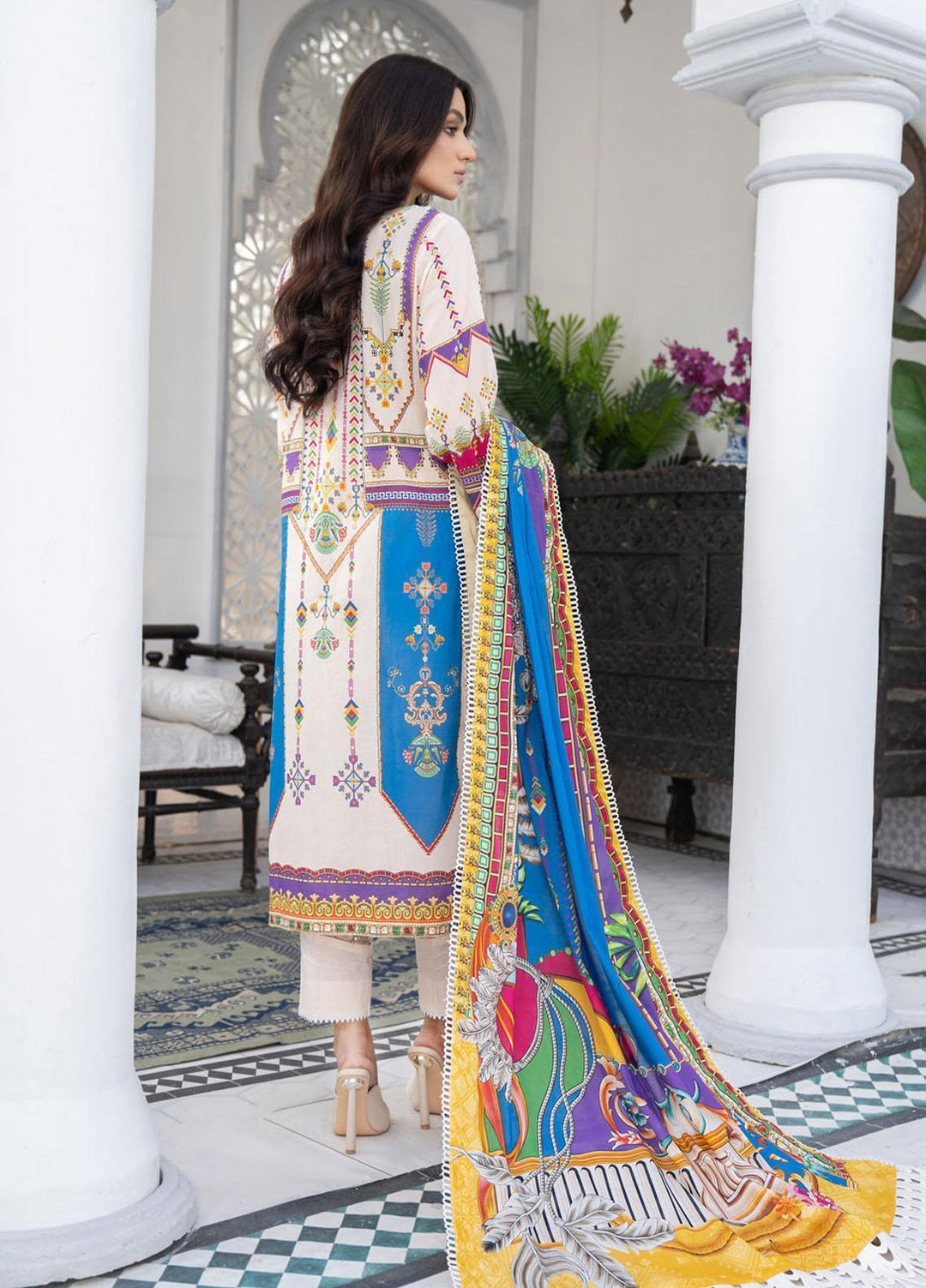 Shaad by Noorangi Embroidered Lawn Suits Unstitched 3 Piece NR22SD OUDII - Summer Collection