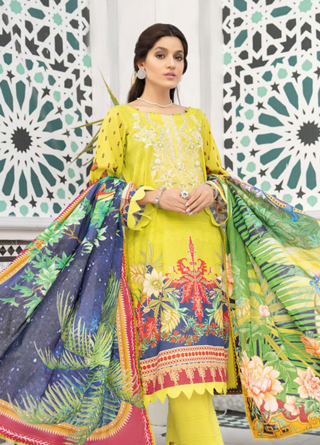 Shaad by Noorangi Embroidered Lawn Suits Unstitched 3 Piece NR22SD Dhaani - Summer Collection