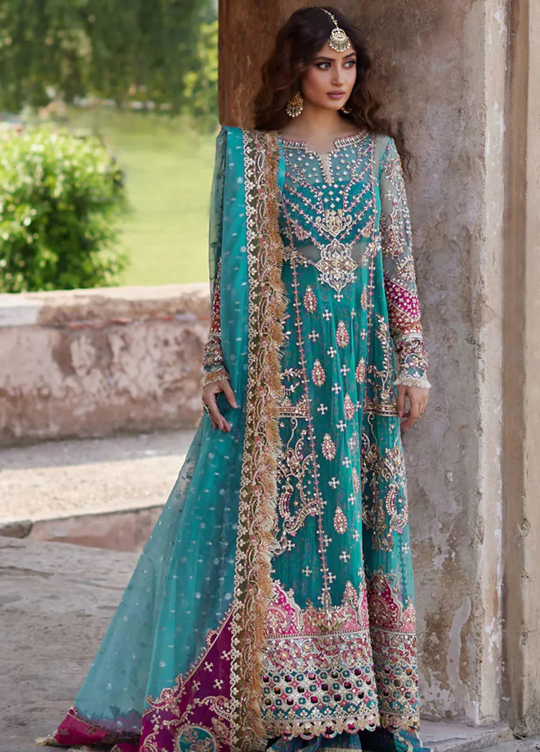 sajal aly dress design Sajal Aly