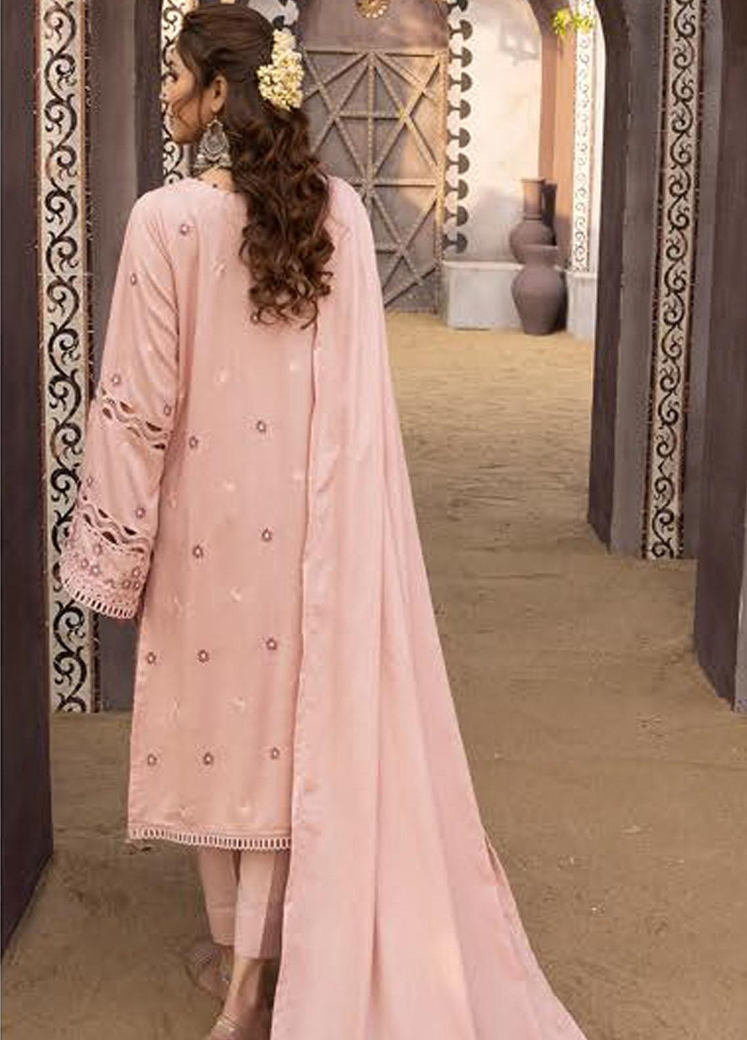 Shadow Stapel by Aalaya Embroidered Karandi Suits Unstitched 3 Piece ALY22SS D-05 - Winter Collection