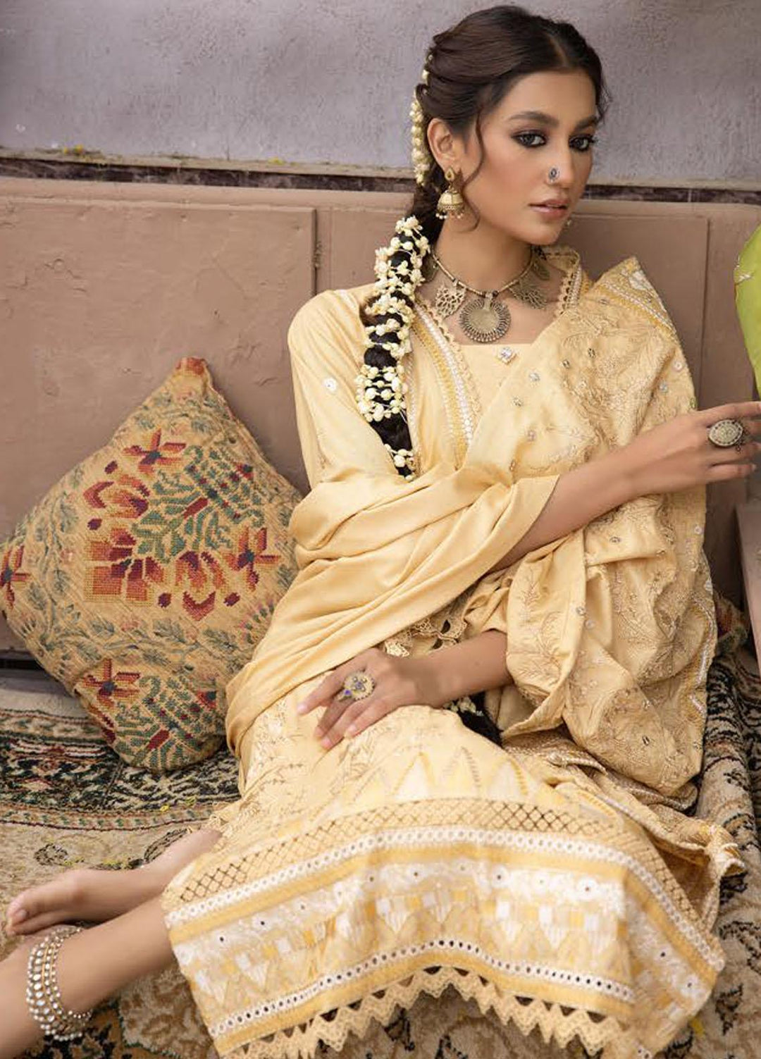 Shadow Stapel by Aalaya Embroidered Karandi Suits Unstitched 3 Piece ALY22SS D-08 - Winter Collection