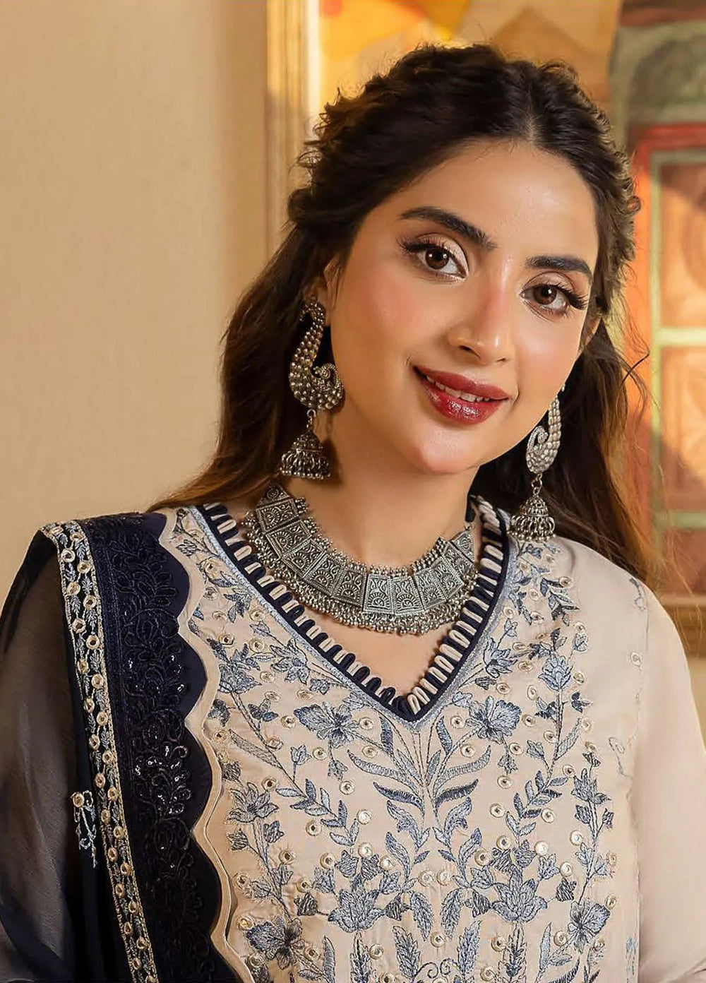 Shadow Work By Asim Jofa Embroidered Lawn Unstitched Suit 3 Piece AJ23SW AJSW-17 - Luxury Festive Collection