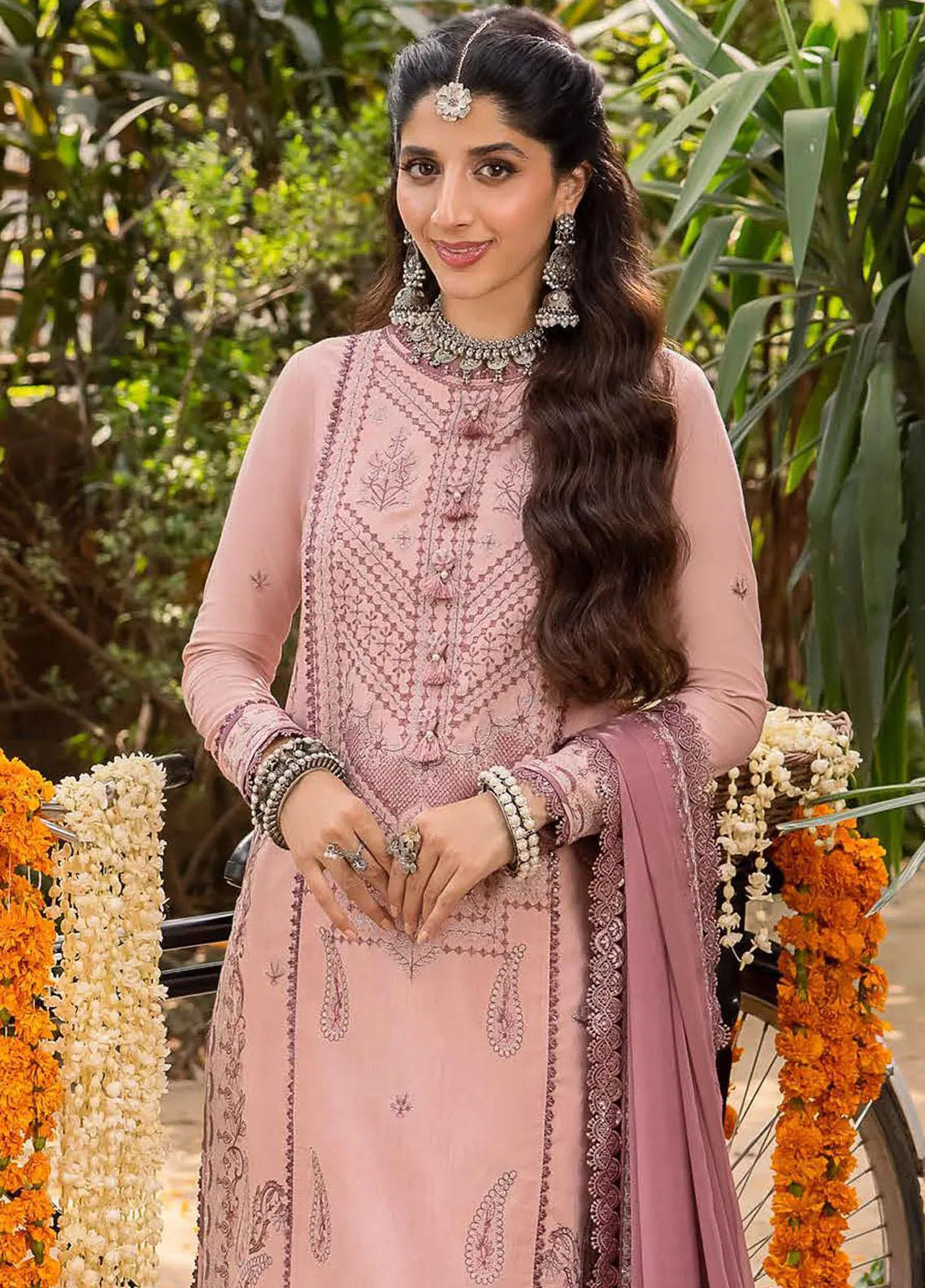 Shadow Work By Asim Jofa Embroidered Lawn Unstitched Suit 3 Piece AJ23SW AJSW-29 - Luxury Festive Collection