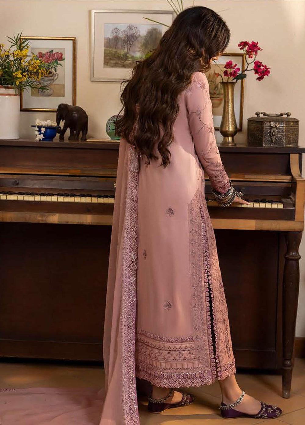 Shadow Work By Asim Jofa Embroidered Lawn Suits Unstitched 3 Piece AJ23SW AJSW-01 - Luxury Festive Collection