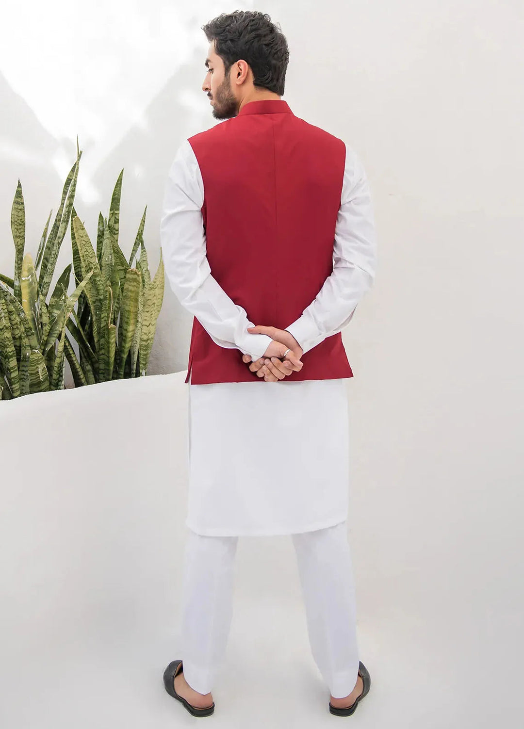 Shahjahan Fancy Men Kurta Pajama with Waistcoat - Red On Off White