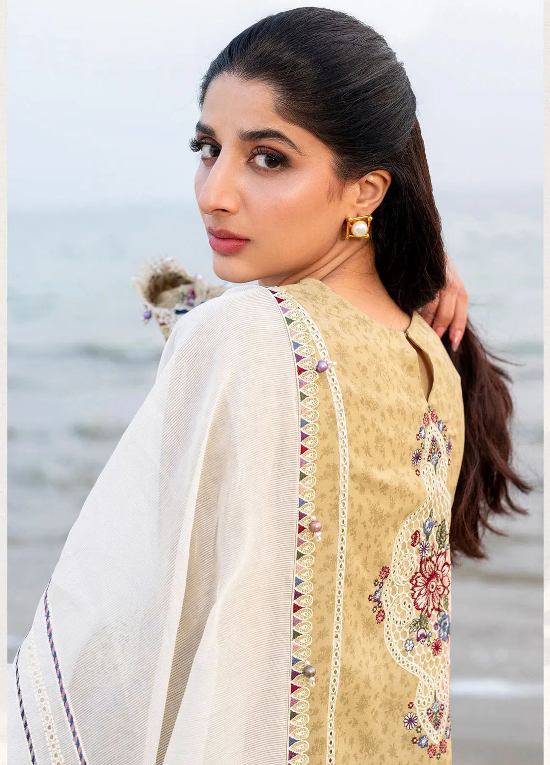 Shahkaar by Jazmin Embroidered Lawn Suits Unstitched 3 Piece JZ25SK SL25-D4 - Summer Collection