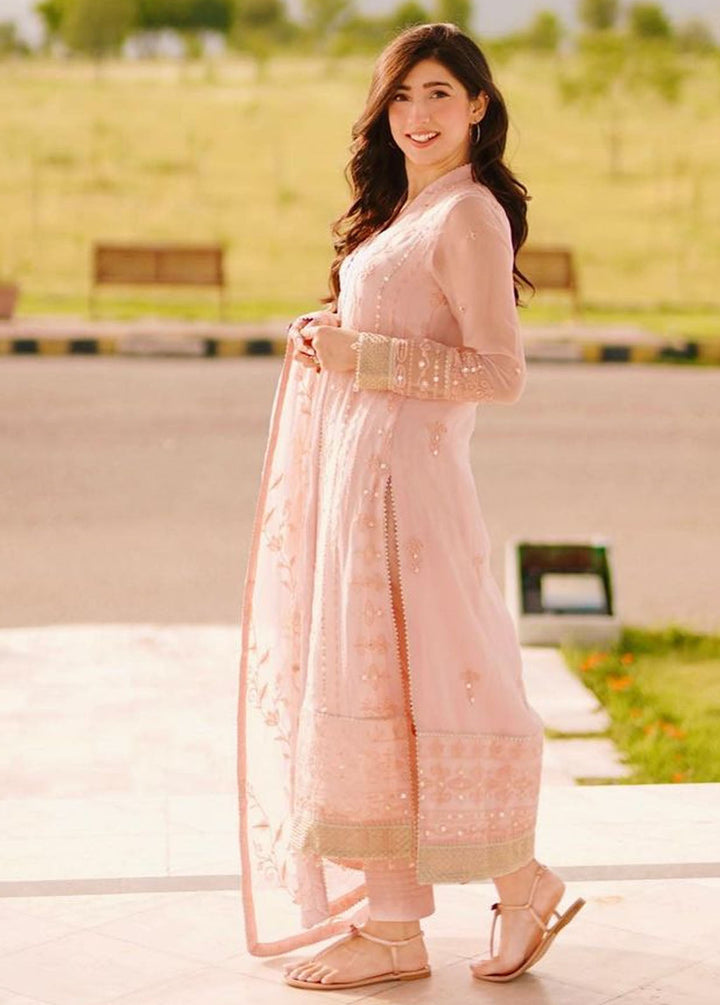 Shahzeb Textiles Pret Embroidered Chiffon 3 Piece Suit Tea Rose