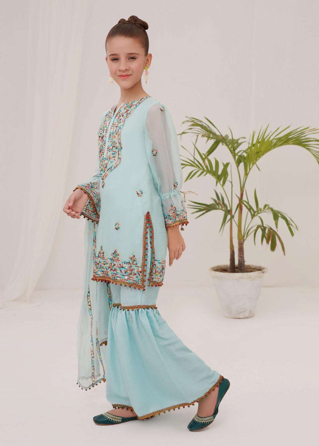 Shahzeb Textiles Chiffon Embroidered Girls 3 Piece Suit -  ST23K Sky Blue