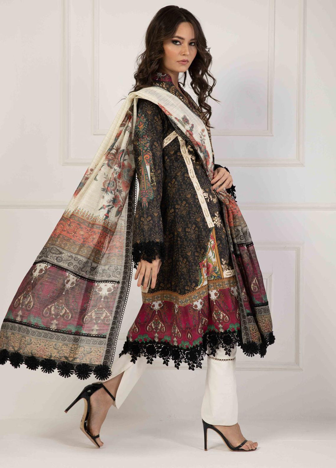 Shamaeel Ansari Embroidered Lawn Suits Unstitched 3 Piece SHA23E LV113 - Summer Collection